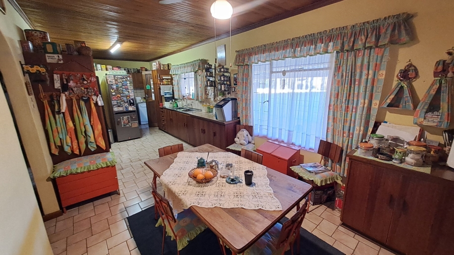 5 Bedroom Property for Sale in Universitas Free State